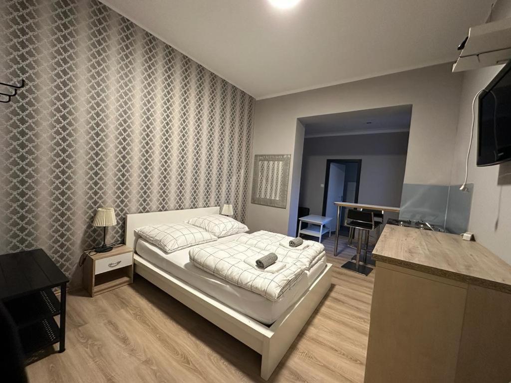 Eva'S Hostel - Self Check-In & Only Private Rooms ดุสเซลดอร์ฟ ภายนอก รูปภาพ